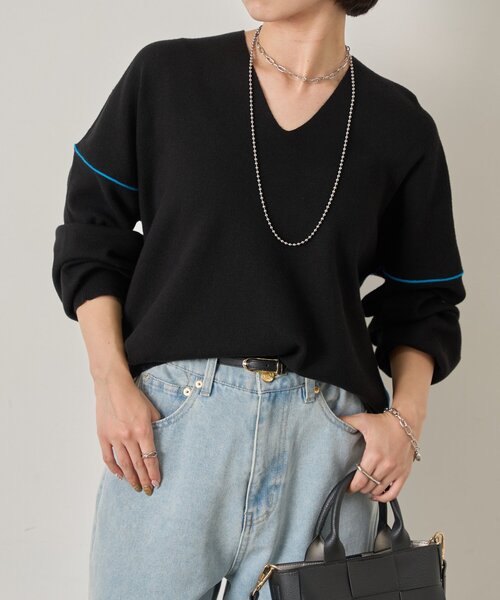 Jena espace merveilleux(ジェナ エスパスメルヴェイユ)の「ドルマンVニット(ニット/セーター・レディース・ブラック/グレー/レッド・FREE)」の21枚目の写真