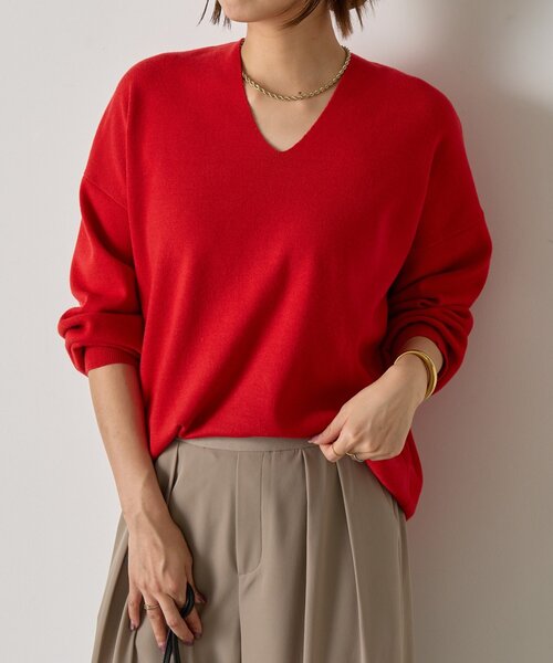 Jena espace merveilleux(ジェナ エスパスメルヴェイユ)の「ドルマンVニット(ニット/セーター・レディース・ブラック/グレー/レッド・FREE)」の11枚目の写真