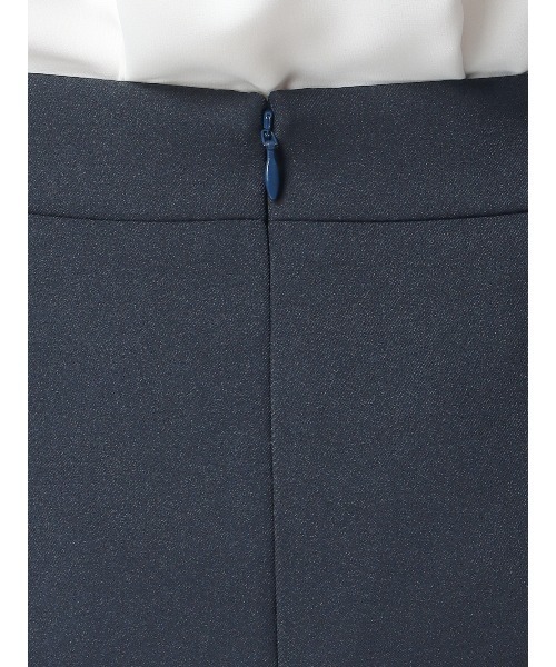 SUIT SQUARE(スーツスクエア)の「タイトスカート ウォッシャブル ドライストレッチ 無地(スーツスカート・レディース・ネイビー系・40(11号)/38(9号)/36(7号))」の4枚目の写真