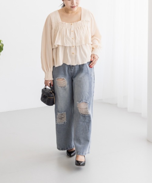 CLETTE（クレット）の「CLETTEオリジナルボタンデザイン長袖ティアードプルオーバー（Tシャツ/カットソー・レディース・ブラウン/チャコールグレー/アイボリー・LL/4L/3L）」の5枚目の写真