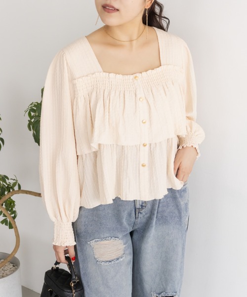 CLETTE（クレット）の「CLETTEオリジナルボタンデザイン長袖ティアードプルオーバー（Tシャツ/カットソー・レディース・ブラウン/チャコールグレー/アイボリー・LL/4L/3L）」の6枚目の写真