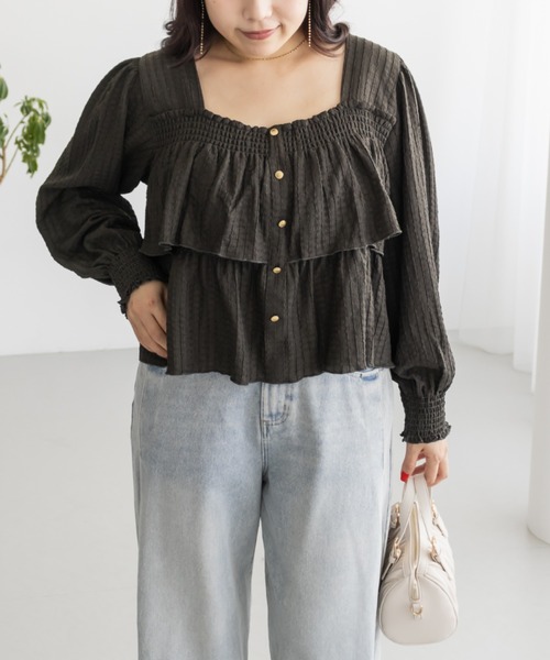 CLETTE（クレット）の「CLETTEオリジナルボタンデザイン長袖ティアードプルオーバー（Tシャツ/カットソー・レディース・ブラウン/チャコールグレー/アイボリー・LL/4L/3L）」の11枚目の写真