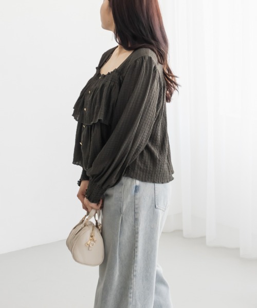CLETTE（クレット）の「CLETTEオリジナルボタンデザイン長袖ティアードプルオーバー（Tシャツ/カットソー・レディース・ブラウン/チャコールグレー/アイボリー・LL/4L/3L）」の15枚目の写真