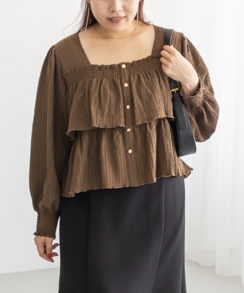 CLETTE（クレット）の「CLETTEオリジナルボタンデザイン長袖ティアードプルオーバー（Tシャツ/カットソー・レディース・ブラウン/チャコールグレー/アイボリー・LL/4L/3L）」の12枚目の写真