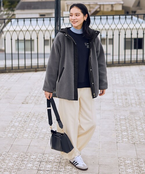 ANY(エニィ)の「ロゴスウェット(スウェット・レディース・ブラック系/ライラック系/アイボリー系/ライトグレー系・X-LARGE)」の22枚目の写真