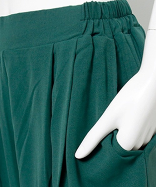 STYLEBLOCK(スタイルブロック)の「レーヨンライクワイドパンツ(その他パンツ・レディース・ダークグリーン/ブラウン/ブラック・FREE)」の9枚目の写真