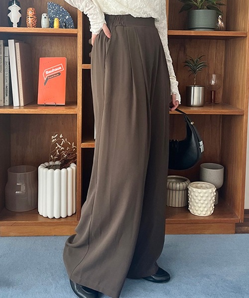 STYLEBLOCK(スタイルブロック)の「レーヨンライクワイドパンツ(その他パンツ・レディース・ダークグリーン/ブラウン/ブラック・FREE)」の7枚目の写真