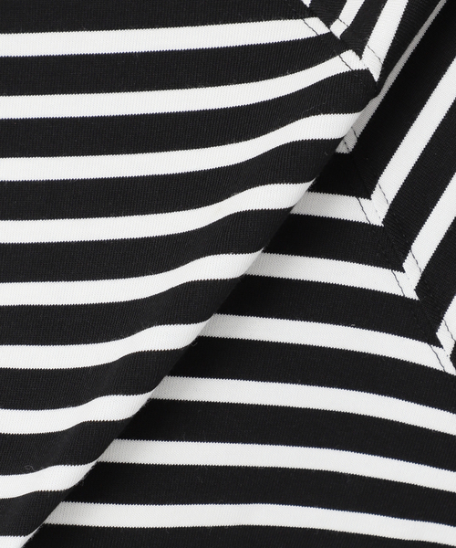 Spick & Span(スピックアンドスパン)の「《追加2》ボートネックバックタックプルオーバー(Tシャツ/カットソー・レディース・ブラウン/マルチ/ホワイト/ブラック・FREE)」の6枚目の写真