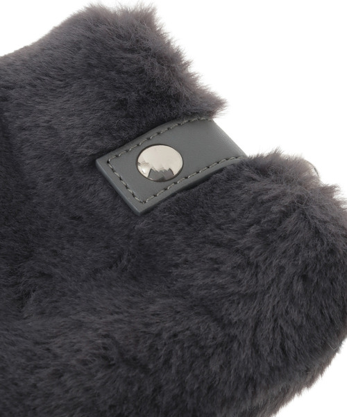 CONVERSE TOKYO(コンバーストウキョウ)の「ECO-FUR MULTI RING SHOULDER BAG(ショルダーバッグ・レディース・チャコールグレー/ベージュ・FREE)」の12枚目の写真