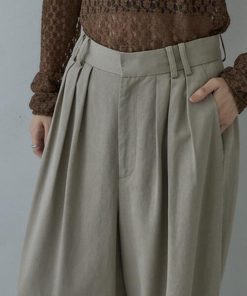 GALLEST(ギャレスト)の「タックワイドパンツ(その他パンツ・レディース・ブラック/ベージュ/オフホワイト・40/38/36)」の11枚目の写真