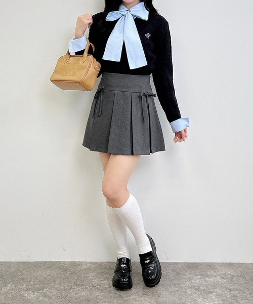 INGNI（イング）の「ボウタイシャツドッキングケーブルニット（ニット/セーター・レディース・ネイビー系8/グレー×ホワイト/ワイン系2・M）」の15枚目の写真