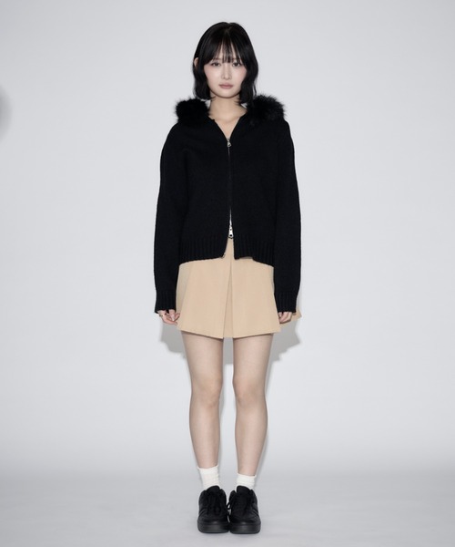 tinkerend(ティンカーエンド)の「Fur Hoodie Knit Parka / ファーフーディーニットパーカー(ニット/セーター・レディース・ブラック/グレー・FREE)」の7枚目の写真