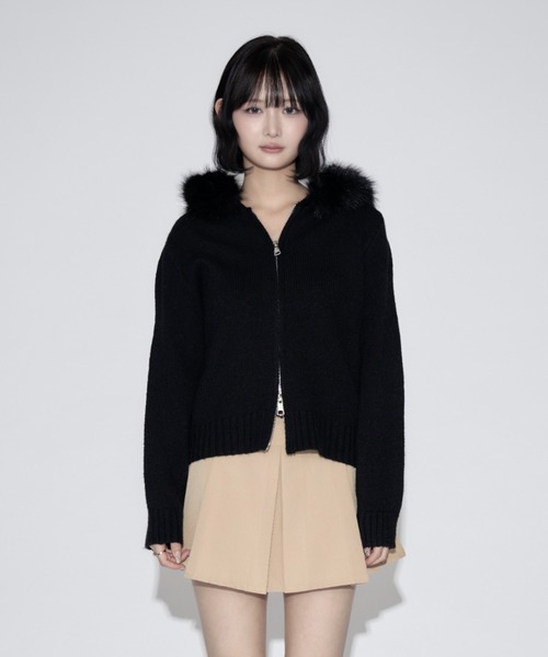 tinkerend(ティンカーエンド)の「Fur Hoodie Knit Parka / ファーフーディーニットパーカー(ニット/セーター・レディース・ブラック/グレー・FREE)」の3枚目の写真