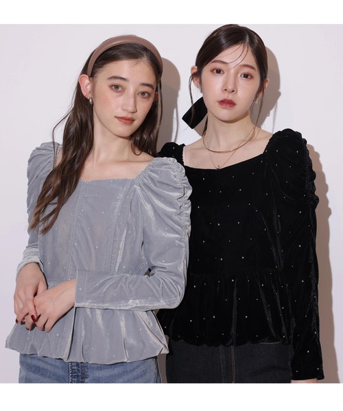 Rirandture（リランドチュール）の「ベロア刺繍ペプラムブラウス