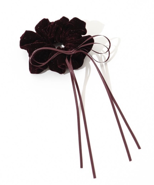 flower（フラワー）の「トゥインクルベロアシュシュ（シュシュ・レディース・ブラック/レッド・FREE）」の21枚目の写真