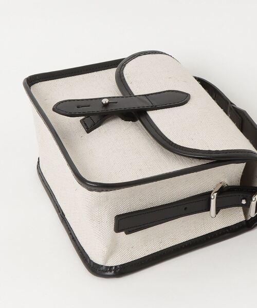 URU（ウル）の「URU / ウル：SHOULDER BAG：25SAC01[COR]（ショルダーバッグ・メンズ・アイボリー・FREE）」の3枚目の写真