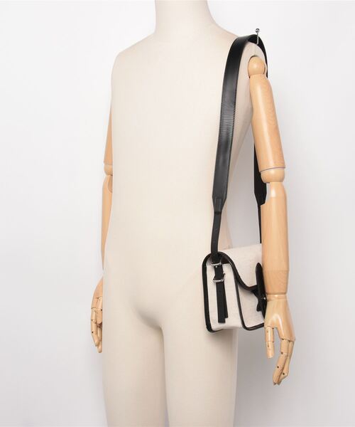 URU（ウル）の「URU / ウル：SHOULDER BAG：25SAC01[COR]（ショルダーバッグ・メンズ・アイボリー・FREE）」の5枚目の写真