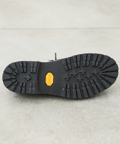 UNITED TOKYO（ユナイテッドトウキョウ）の「Vibram  3HOLE NUBUCK LEATHER BOOTS（ブーツ・メンズ・ブラック/ブラウン・3/2/1）」の6枚目の写真