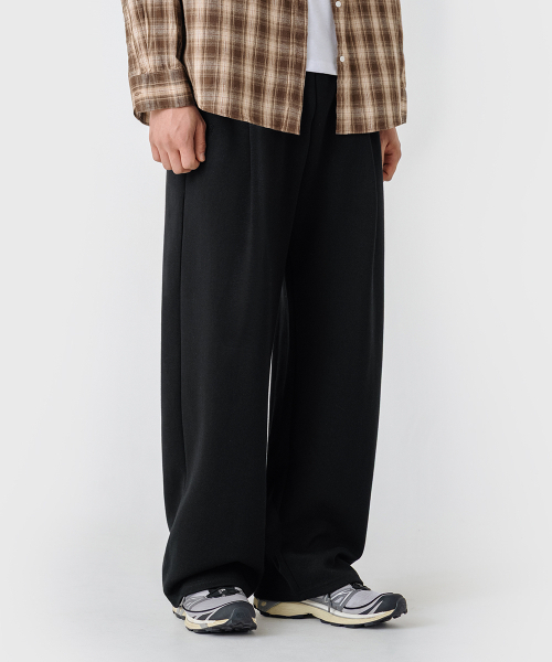 LEMAIN SECOND（リメインセカンド）の「[2PACK] ONE-TUCK WIDE SWEAT PANTS - BLACK (NON-FLEECE ver)（スウェットパンツ・レディース・その他・XX-LARGE/SMALL/MEDIUM/LARGE/X-LARGE）」の4枚目の写真