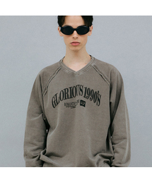 GAKKAI UNIONS（ガッカイユニオンズ）の「Romantic90 V-neck pigmented sweatshirt khaki（スウェット・メンズ）」
