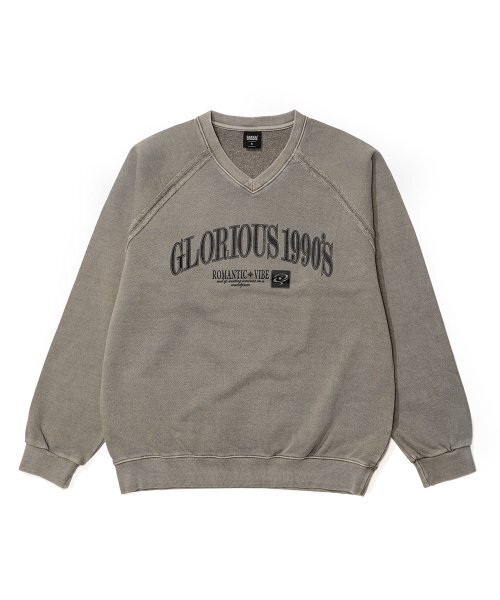 GAKKAI UNIONS(ガッカイユニオンズ)の「ロマンティック90 Vネックピグメントマンツーマンカーキ(スウェット・レディース・その他・SMALL/MEDIUM/LARGE)」の2枚目の写真