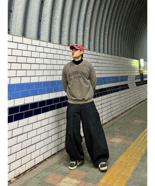 GAKKAI UNIONS(ガッカイユニオンズ)の「ロマンティック90 Vネックピグメントマンツーマンカーキ(スウェット・レディース・その他・SMALL/MEDIUM/LARGE)」の6枚目の写真