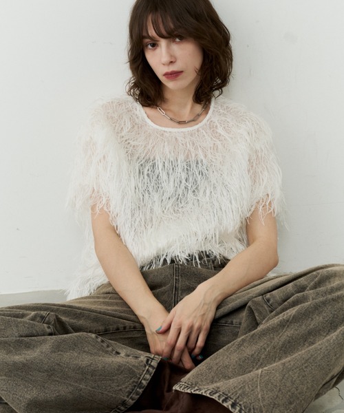 yae(ヤエ)の「Fluffy T-shirt blouse/フラッフィーTシャツブラウス(シャツ/ブラウス・レディース・ホワイト/ブラック・FREE)」の14枚目の写真