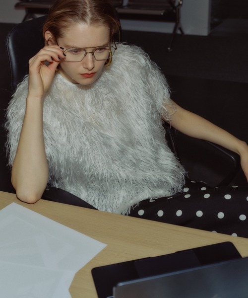 yae(ヤエ)の「Fluffy T-shirt blouse/フラッフィーTシャツブラウス(シャツ/ブラウス・レディース・ホワイト/ブラック・FREE)」の10枚目の写真