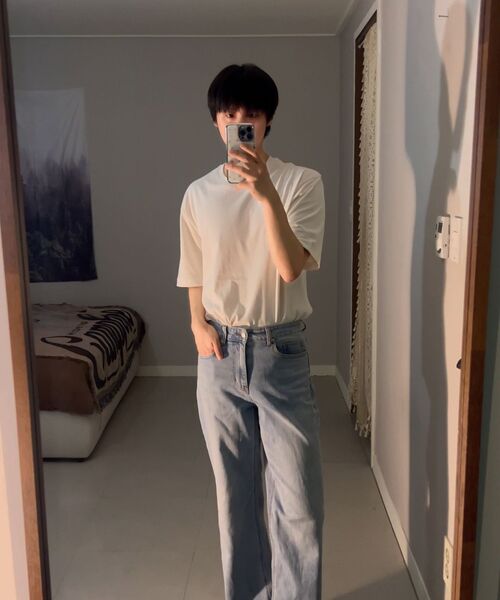 MUSINSA STANDARD（ムシンサスタンダード）の「[クールタンダード] リラックスフィットクルーネックTシャツ [クリーム]（Tシャツ/カットソー・メンズ・その他・SMALL/MEDIUM/LARGE/X-LARGE/XX-LARGE/XXX-LARGE）」の7枚目の写真