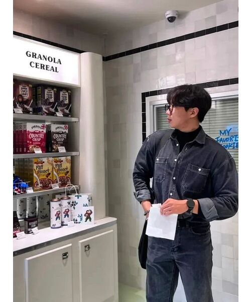 MUSINSA STANDARD（ムシンサスタンダード）の「[プレミアム] カシミヤ100 タートルネックニット [ブラック]（ニット/セーター・メンズ・その他・SMALL/MEDIUM/LARGE/X-LARGE/XX-LARGE）」の15枚目の写真