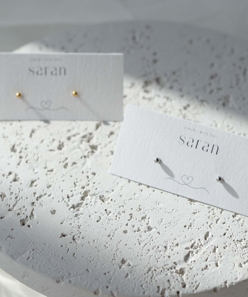CERCA(チェルカ)の「saran jewelry/極小 シンプル ボールピアス/アレルギー対応(ピアス(両耳用)・レディース・ゴールド/シルバー・FREE)」の4枚目の写真