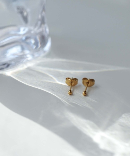 CERCA(チェルカ)の「saran jewelry/極小 シンプル ボールピアス/アレルギー対応(ピアス(両耳用)・レディース・ゴールド/シルバー・FREE)」の13枚目の写真