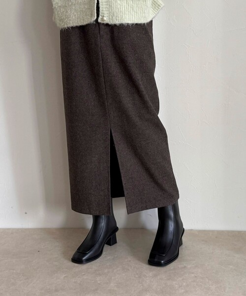 fredy emue（フレディエミュ）の「スクエアトゥブーツ（ブーツ・レディース・ブラック・M/L）」の2枚目の写真