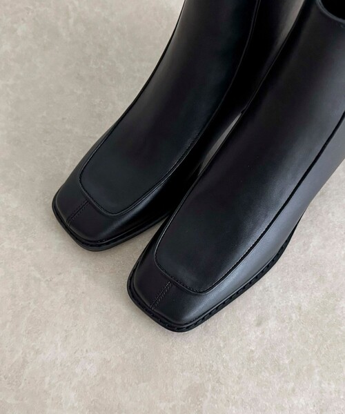 fredy emue（フレディエミュ）の「スクエアトゥブーツ（ブーツ・レディース・ブラック・M/L）」の5枚目の写真