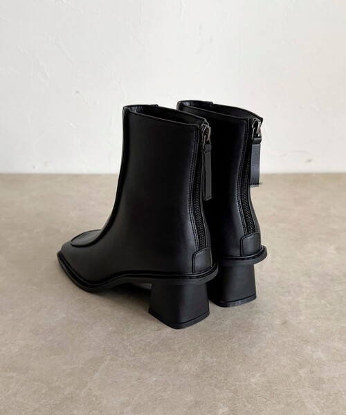 fredy emue（フレディエミュ）の「スクエアトゥブーツ（ブーツ・レディース・ブラック・M/L）」の6枚目の写真