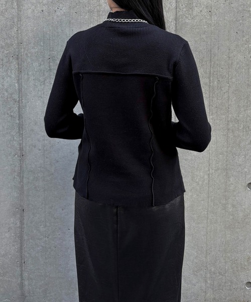 &g'aime（アンジェム）の「【&ｇ'aime 】レイヤードライクニット Layered Style Knit（ニット/セーター・レディース・オレンジ/ブラック/チャコールグレー/グレイッシュベージュ・FREE）」の14枚目の写真