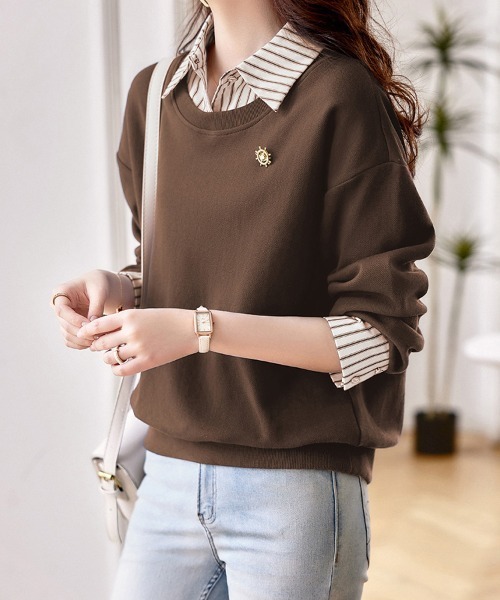 Doux Belle(ドゥーベル)の「ストライプシャツ×ニット MIXレイヤード風トップス(Tシャツ/カットソー・レディース・ダークブラウン/ネイビー・MEDIUM)」の2枚目の写真