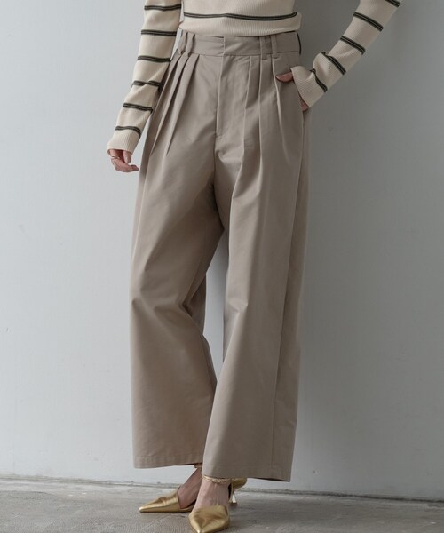 GALLEST（ギャレスト）の「チノシャンプレータックパンツ（その他パンツ・レディース・チャコールグレー/ベージュ・36/38/40）」の2枚目の写真