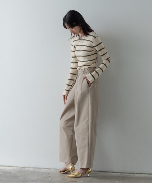 GALLEST（ギャレスト）の「チノシャンプレータックパンツ（その他パンツ・レディース・チャコールグレー/ベージュ・36/38/40）」の4枚目の写真