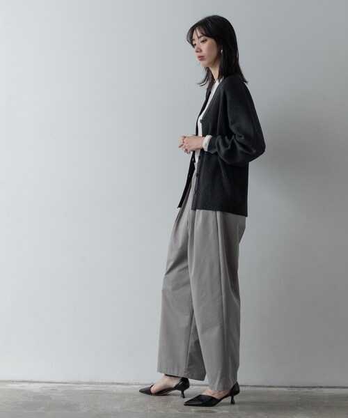 GALLEST（ギャレスト）の「チノシャンプレータックパンツ（その他パンツ・レディース・チャコールグレー/ベージュ・36/38/40）」の11枚目の写真