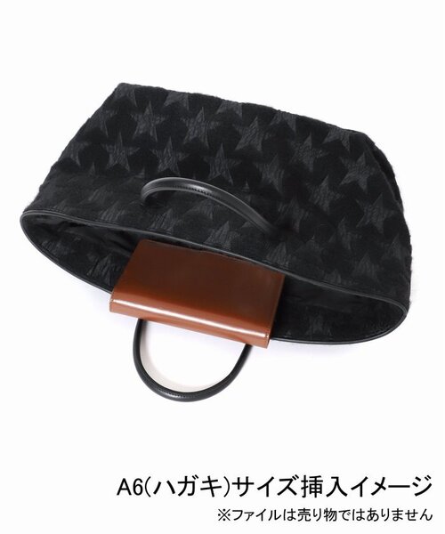 VERMEIL par iena（ヴェルメイユパーイエナ）の「SHIME シィメ 別注STARジャガード MARCHE トートバッグ（トートバッグ・レディース・ブラック・FREE）」の16枚目の写真