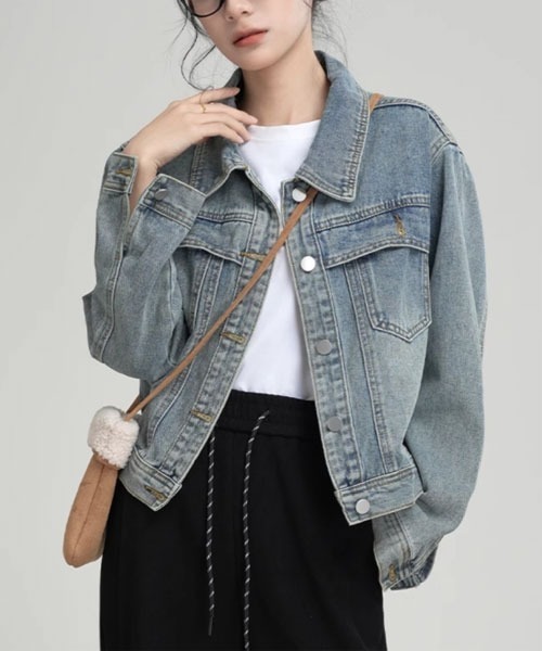 urge:(アージコロン )の「【URGE:】デニムジャケット(デニムジャケット・レディース・ライトブルー・SMALL/MEDIUM/LARGE/X-LARGE)」の4枚目の写真