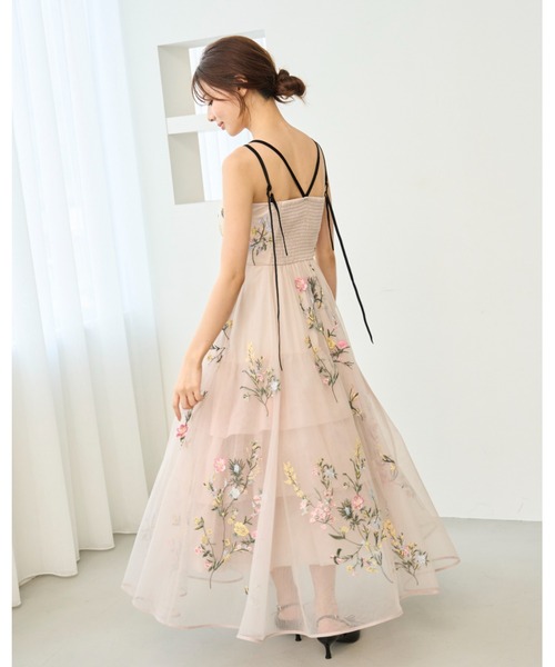 エンブロイダリーチュールドレス（ワンピース）｜SNIDEL（スナイデル