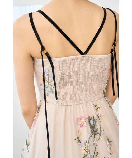 エンブロイダリーチュールドレス（ワンピース）｜SNIDEL（スナイデル