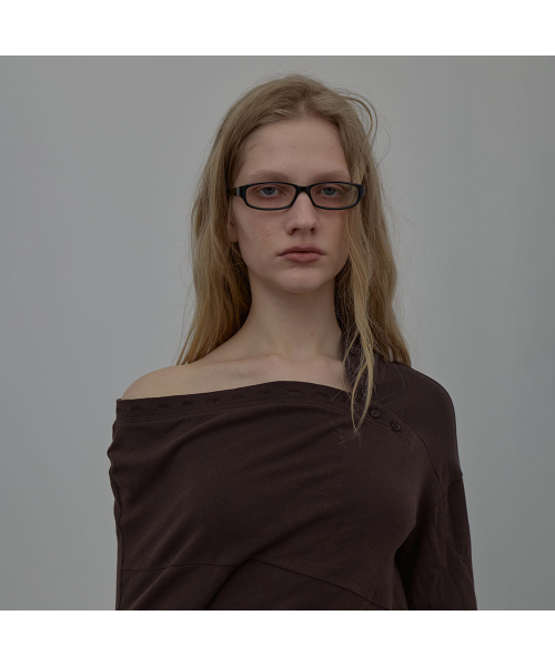 LCDC TM(エルシーディーシーティーエム)の「RUFFLED NECK LINE JERSEY TOP (BROWN)(Tシャツ/カットソー・レディース・その他・SMALL/MEDIUM)」の8枚目の写真