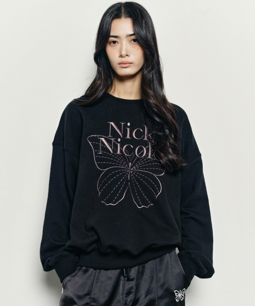 NICK&NICOLE(ニックアンドニコール)の「VOLUME BUTTERFLY SIGNATURE SWEATSHIRT_BLACK CHARCOAL(スウェット・レディース・その他・FREE)」の1枚目の写真