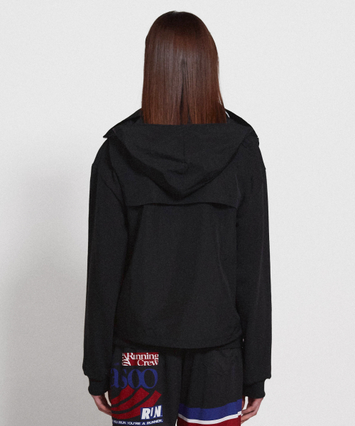 MENASOO(ミナス)の「Highneck Hood Vest_Black(ベスト・レディース・ブラック・F)」の4枚目の写真