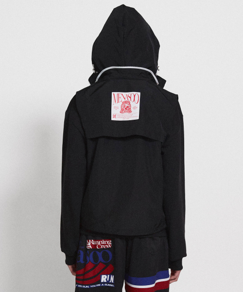MENASOO(ミナス)の「Highneck Hood Vest_Black(ベスト・レディース・ブラック・F)」の5枚目の写真