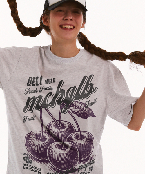 MATCHGLOBE(マッチグローブ)の「ポチェリーオーバーサイズTシャツ(ライトメランジ)(Tシャツ/カットソー・レディース・その他・FREE)」の4枚目の写真