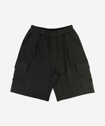 ALEXNAIDEN（アレックスエンエイデン）の「One Tuck Wide Cargo Half Pants (Black)（その他パンツ）」